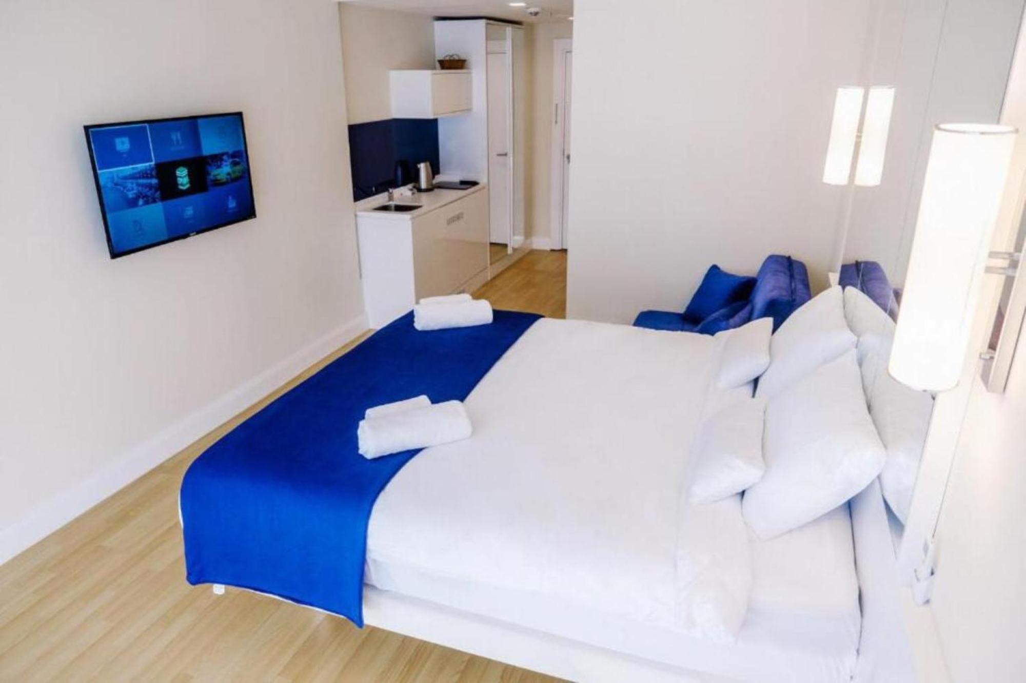 바투미 Sea View Orbi City 아파트 호텔 외부 사진