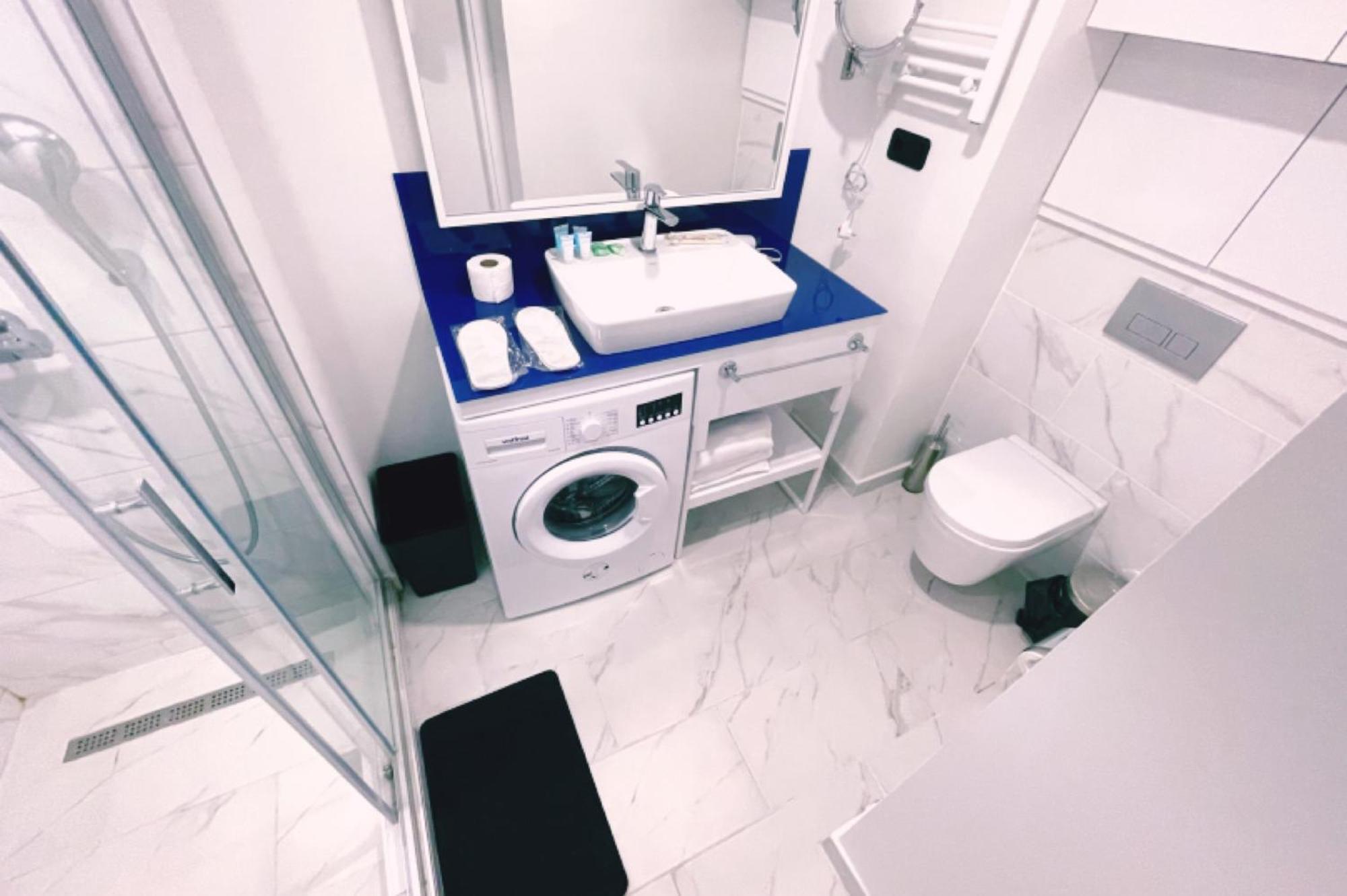 바투미 Sea View Orbi City 아파트 호텔 외부 사진