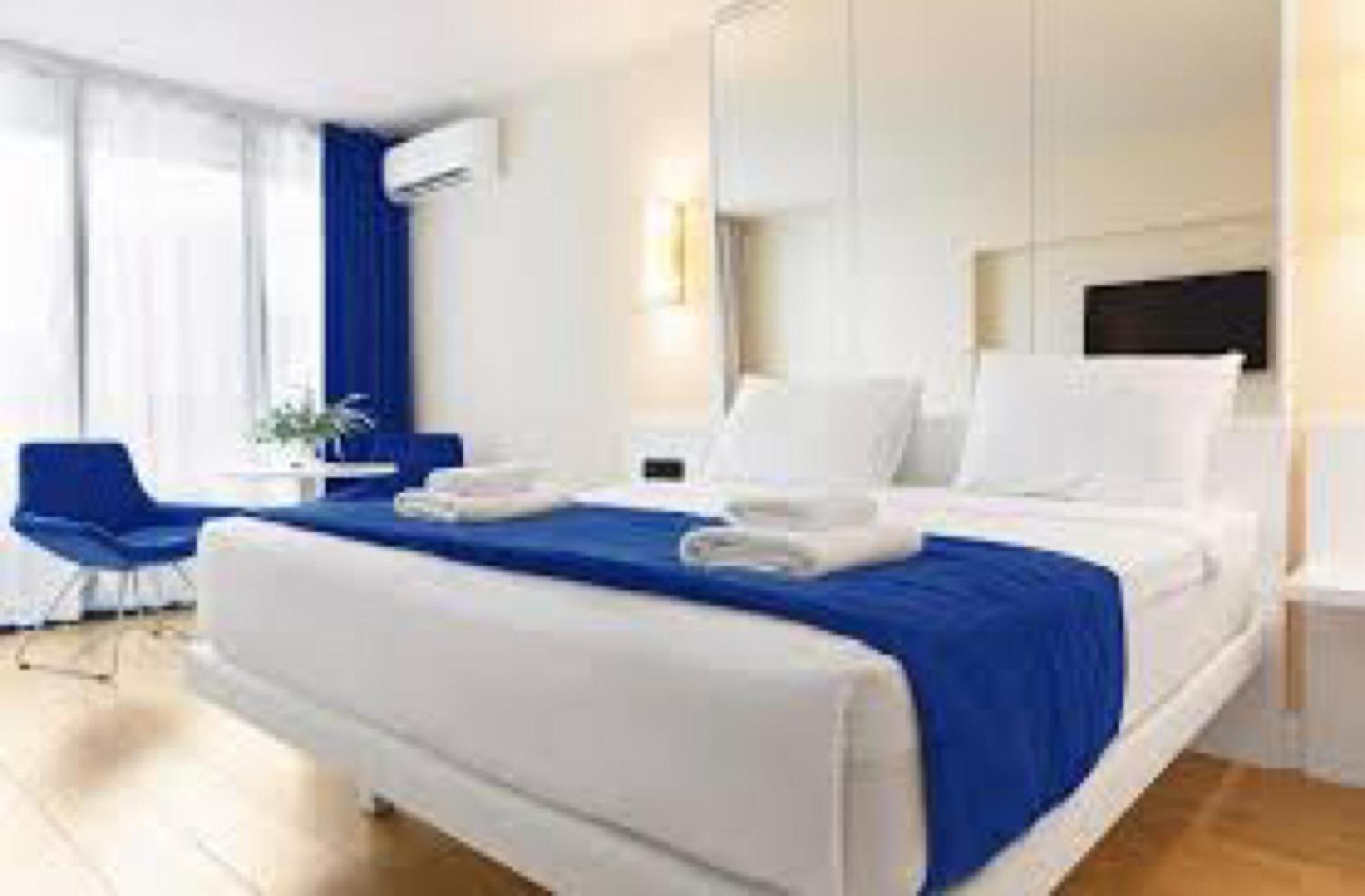 바투미 Sea View Orbi City 아파트 호텔 외부 사진